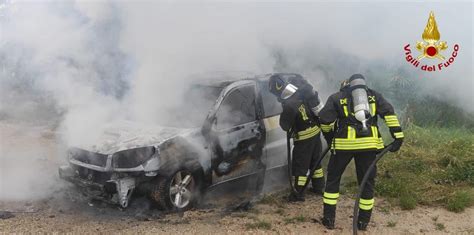 pompiano uomo si da fuoco|Si cosparge di benzina e si dà fuoco in un campo nel Bresciano:。